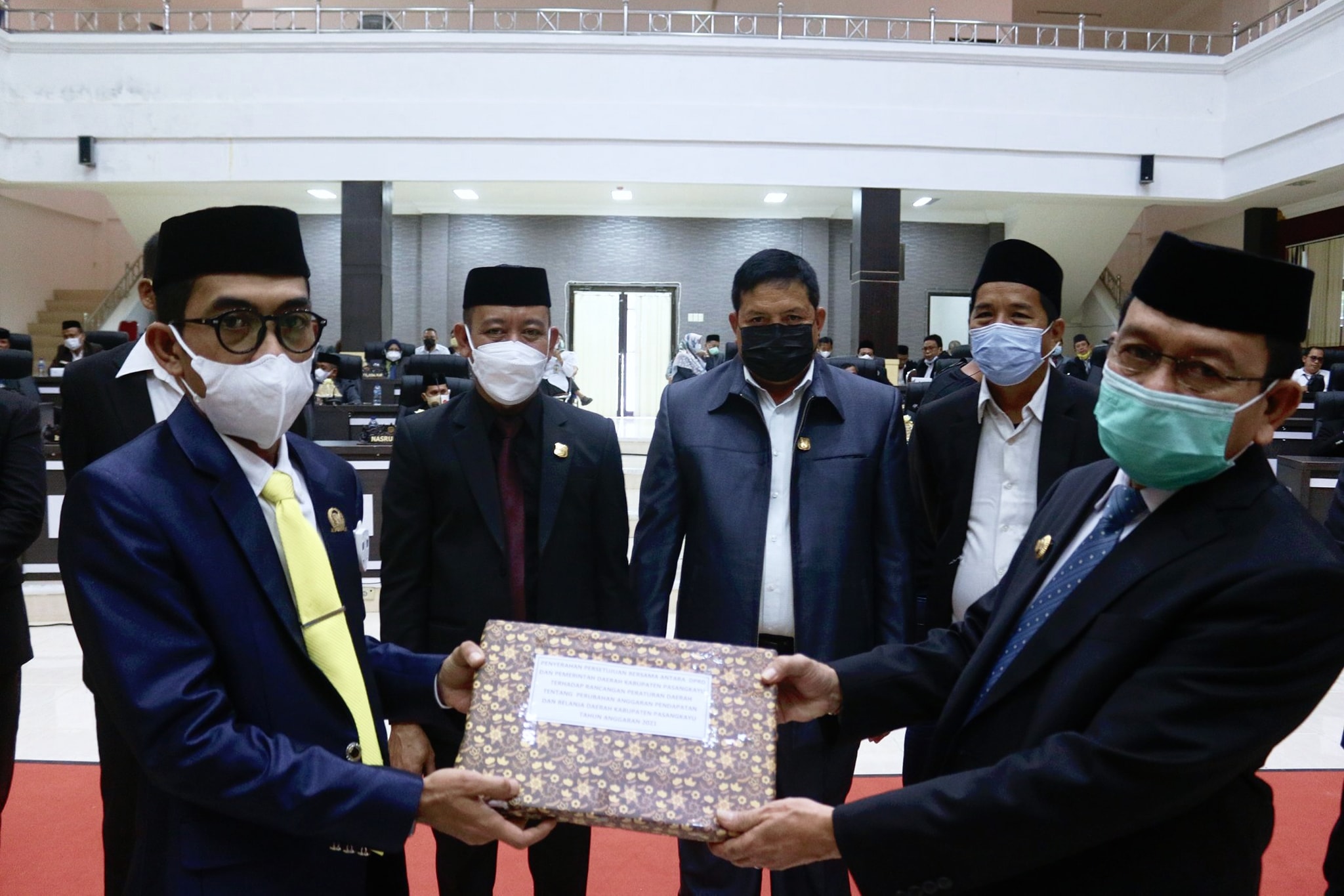 Bupati dan DPRD Pasangkayu Sepakati Rancangan APBD Perubahan 2021